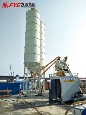 方圓 HZS35 鬥提式混凝土攪拌站