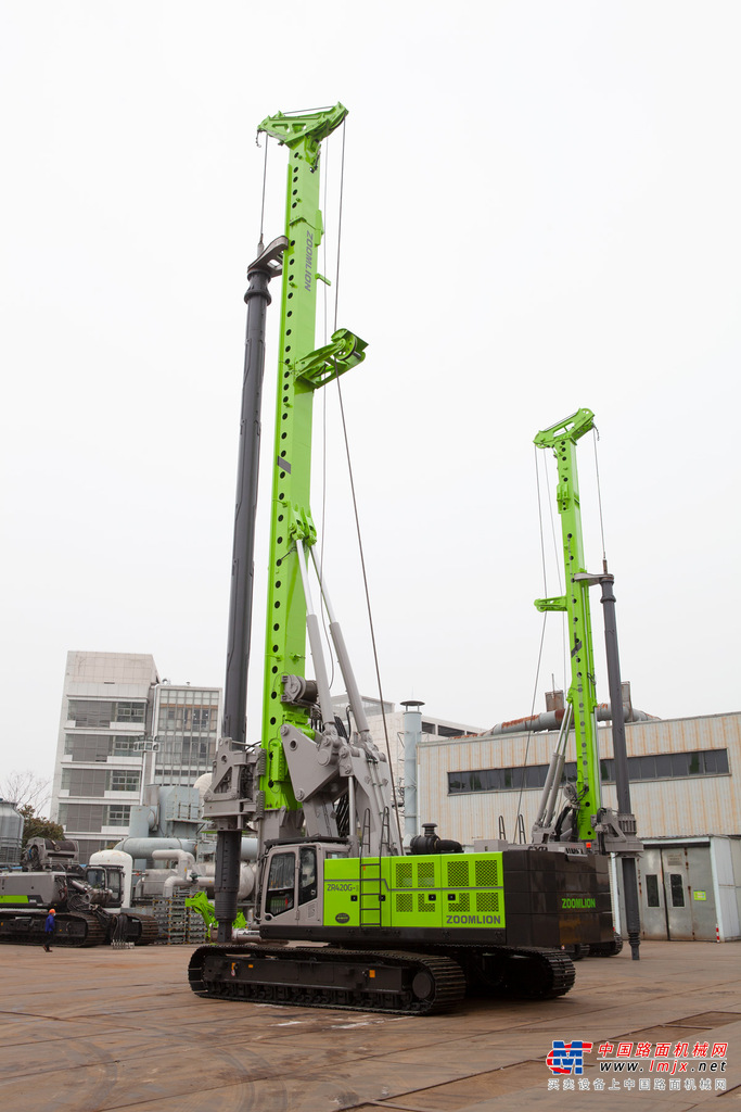 中联重科 ZR420G-II 国四旋挖钻机