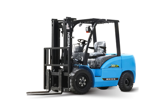 英轩重工 GE30 电动叉车