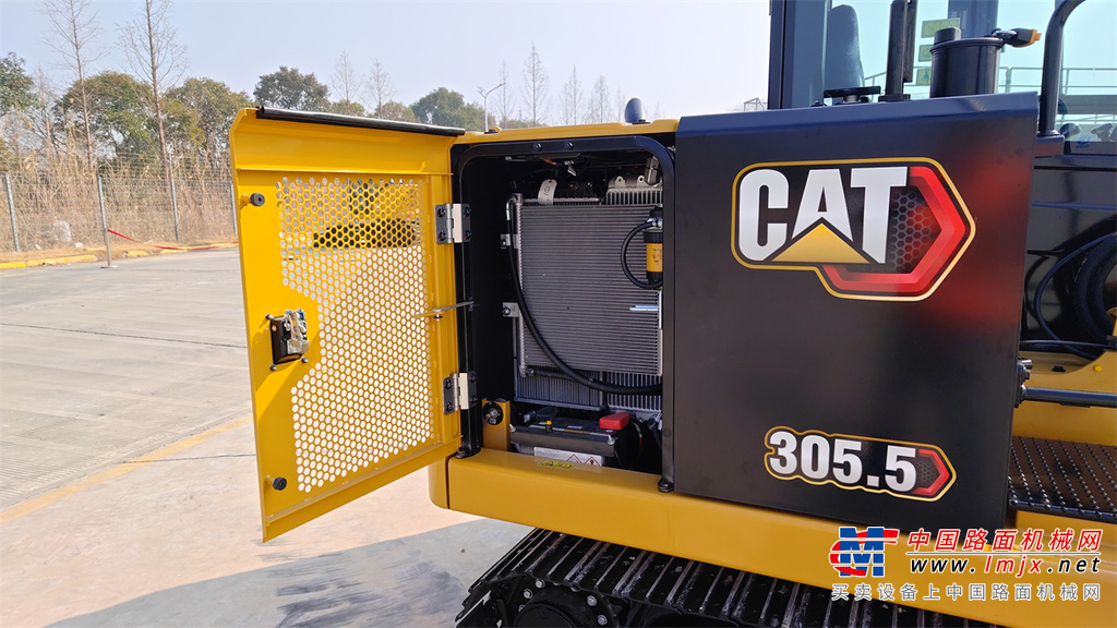 卡特彼勒 CAT®305.5 液压挖掘机